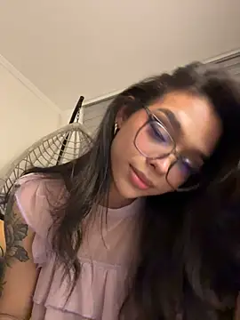 Samantha_Bernardo live cam
