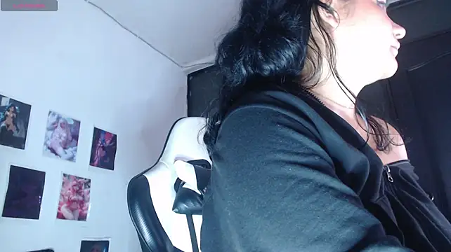 gigiqueen1 live cam