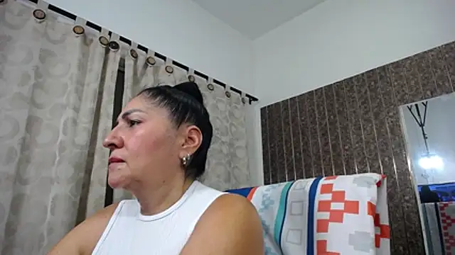 mature_bigboobs10