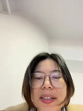 suning668 live cam on StripChat