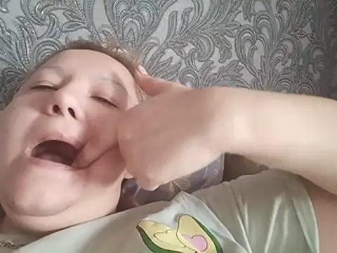Tina_Mirabella webcam