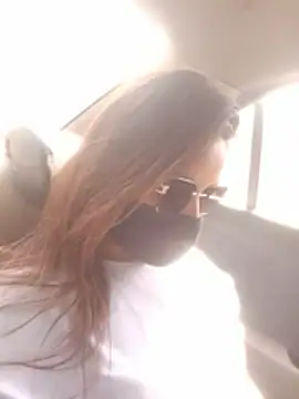 hot-punjabi-couple live cam on StripChat