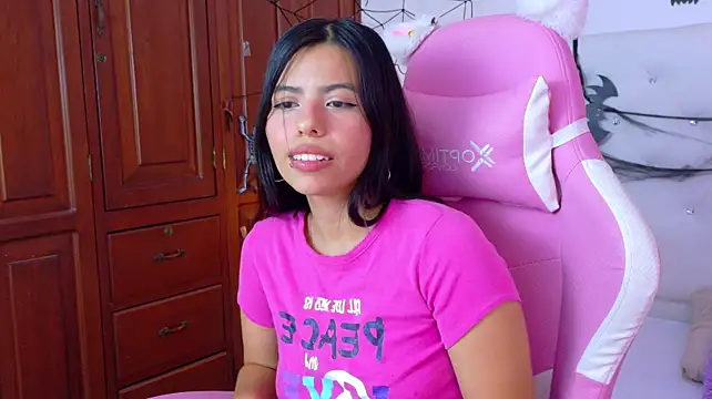 abelladanger_11 live cam on StripChat