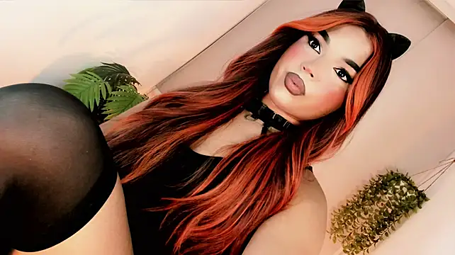 misstreslatin webcam