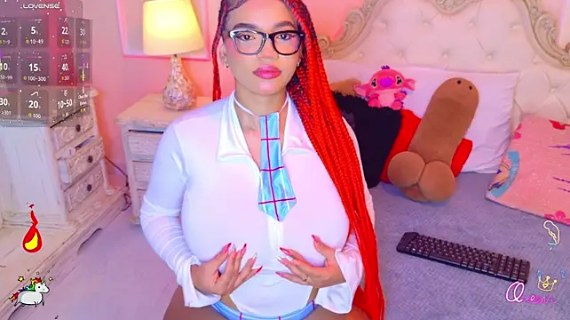 MalaikaBrown webcam