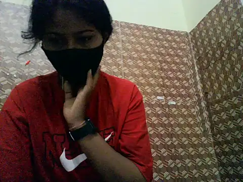 Natasa_Rathi live cam on StripChat