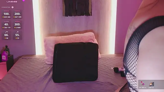 emmajohnss live cam