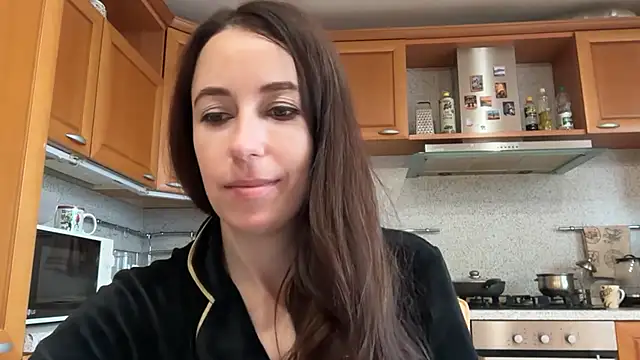 Flamingo_Queen live cam on StripChat
