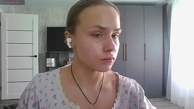 Annie_Cohn live cam on StripChat