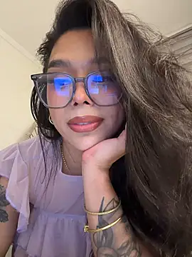 Samantha_Bernardo live cam