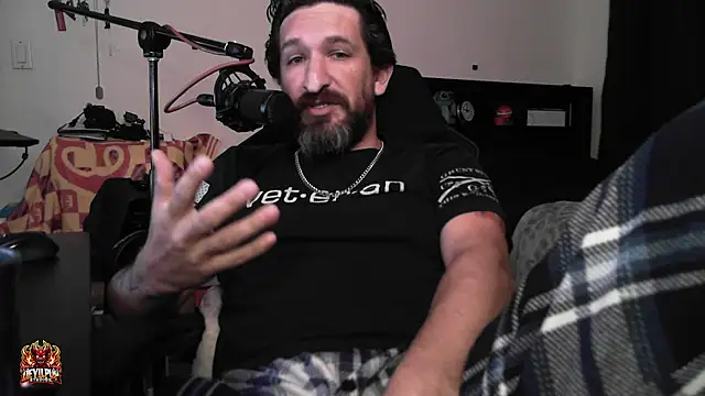 DevilPup75_