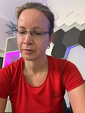 AnnikaRose live cam on StripChat