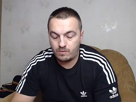 MasterTaylor live cam on StripChat
