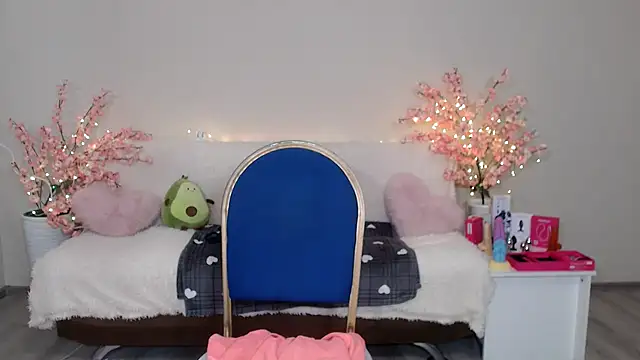 Moertomlly live cam on StripChat