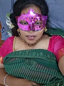 Hot_Sreeja_Tamil live cam on StripChat
