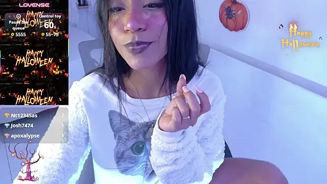 Ebony_Leyla live cam on StripChat