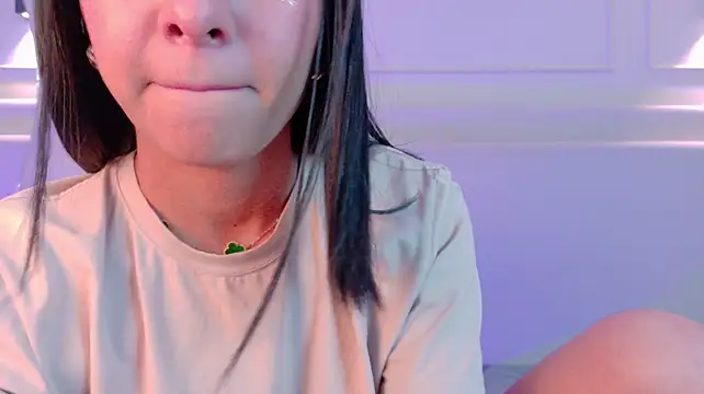 NaomiKlarc