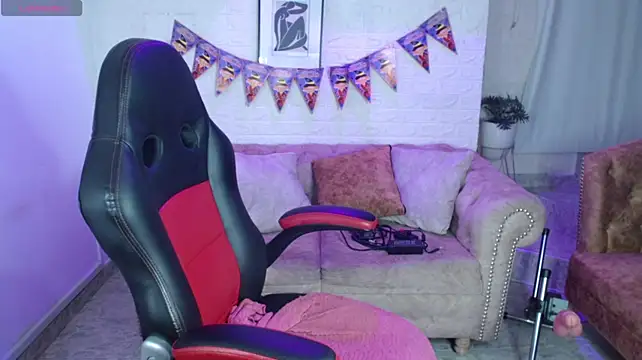 red_liia_tk