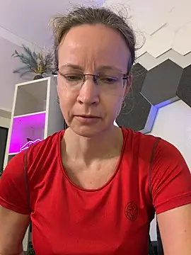 AnnikaRose live vor der Cam