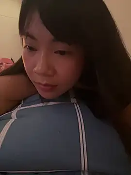 -Lyly_69 webcam
