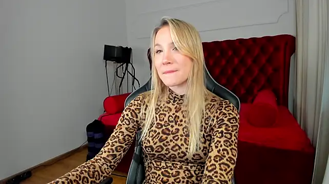 ElaraVoltage