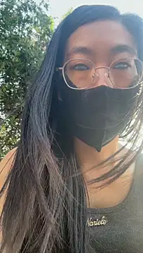 Caihong- live cam on StripChat