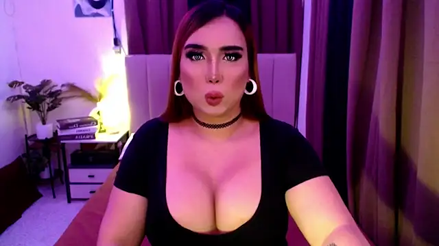 xxbigCOCKmollyxx live cam on StripChat