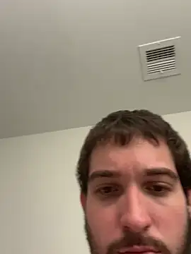 DaddyConnor24 live cam on StripChat