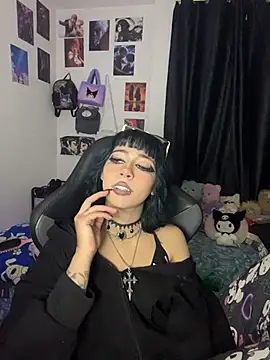 Niina_sssy live cam on StripChat