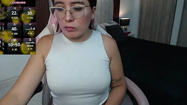 allison_mc live cam on StripChat