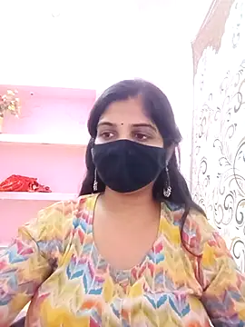 BEAUTIFUL_WIFE02 webcam