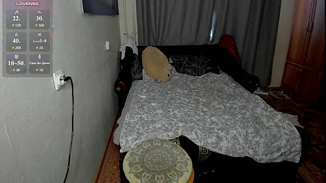 monica__elder webcam