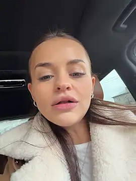 AngelinaTeller live cam on StripChat