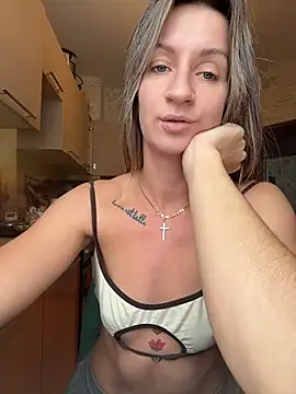 EvvaMur live cam on StripChat