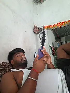 FluffingDub live cam on StripChat