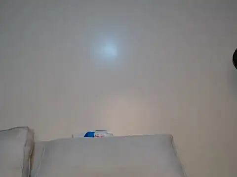 Cameralbaddie live cam on StripChat