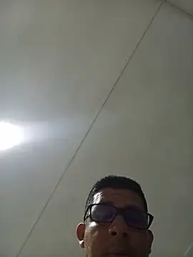 El-reyleon live cam on StripChat