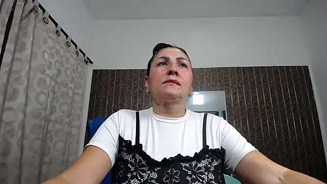 mature_bigboobs10 live cam preview
