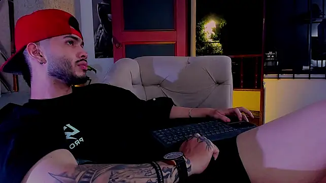 Vincentblack webcam
