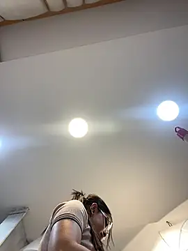 CristalLxr live cam on StripChat
