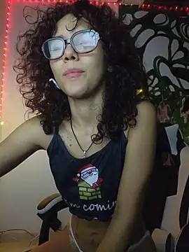 _IsabellaStark live cam on StripChat