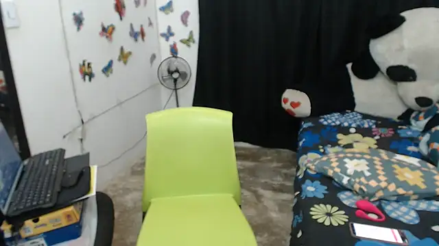 Olgahunder live cam preview