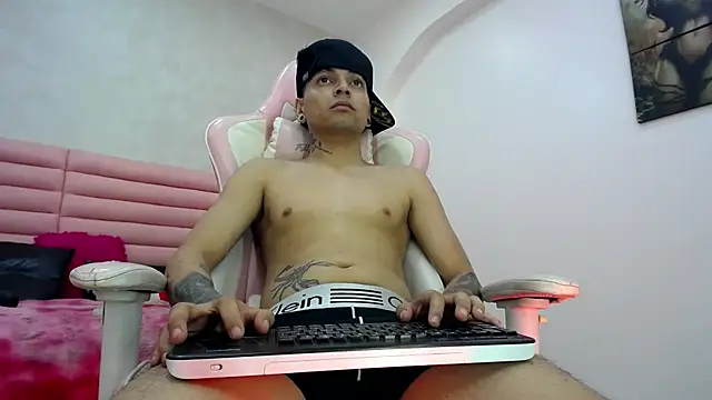 boy_hot_sexyy