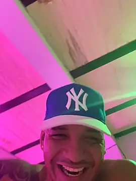 suazaniga live sex cam