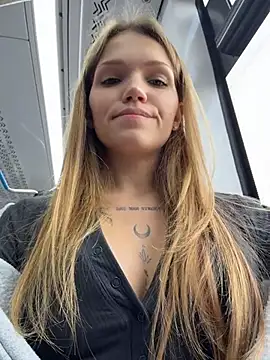 StreetSquirt Live Webcam on Stripchat