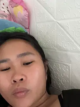 Cute_Aya live cam on StripChat