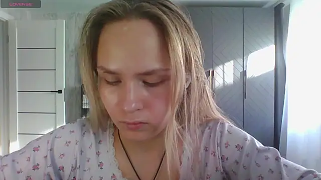 Annie_Cohn live cam on StripChat