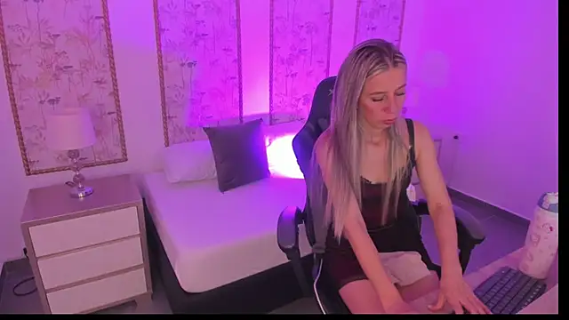 Ania Rummage on Stripchat