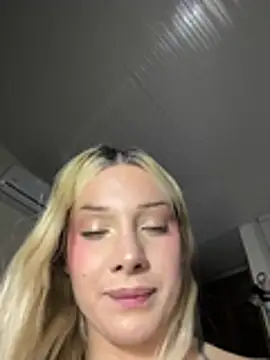 devlin_nurmi live cam
