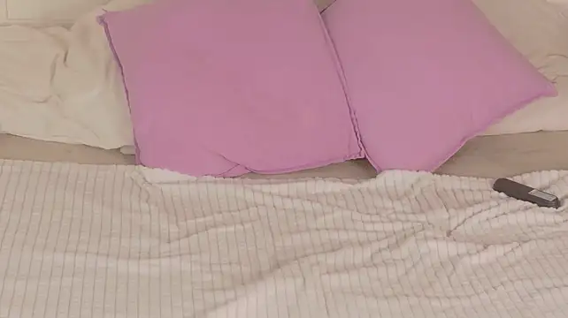 mila__moon